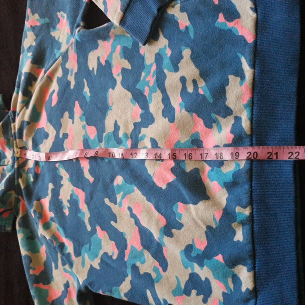 Under Armour Blue Camo Hoodie with Pink and White - Picture 7 of 7
